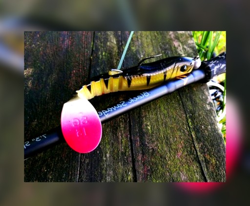 Savage Gear Cannibal Kopyto 15cm - Červená hlava