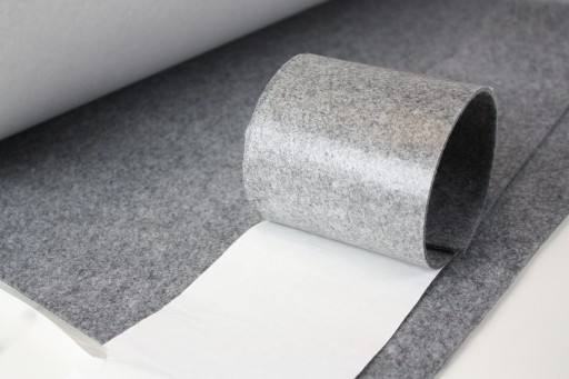SAMOLEPIACI PLST 4,5mm s lepidlom sivá 10x100cm