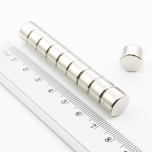 VALEC NEODYMOVÝ MAGNET 12x8 N42 SADA 3 ks