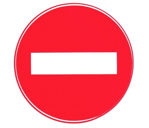 NÁLEPKA AUTO CESTNÁ ZNAČKA ZÁKAZ VSTUPU, PARKOVANIE