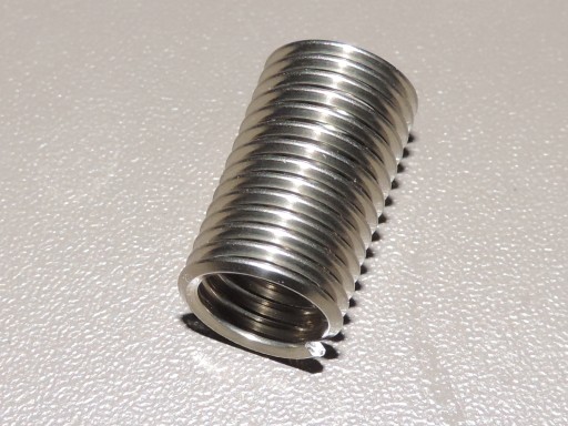 Oprava závitu objímky pružiny M10 x1,5 2,5D z15