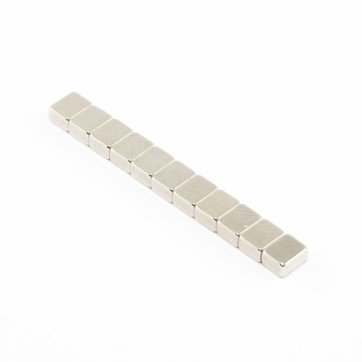 NEODYMOVÝ MAGNET TANIER 5x2,5x4 N38 40 KS