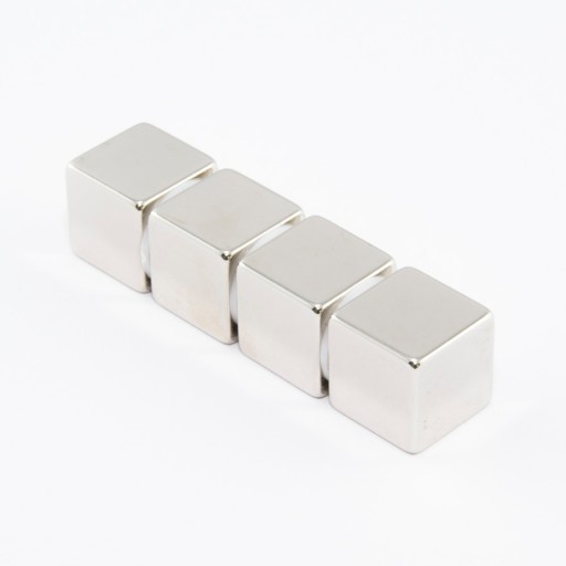 NEODYMOVÝ MAGNET TANIER 15x15x15 /N38