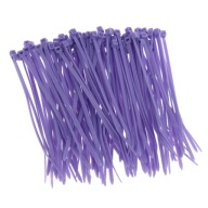 Sťahovacie pásky 100x2,5mm fialové.