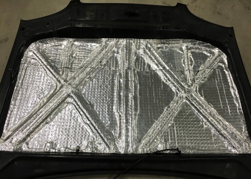 ZVUKOVÁ PODLOŽKA, KAPOTA MOTOROVÉHO PRIESTORU ZVUKOVÁ OZVUKA, polyuretánový absorbér