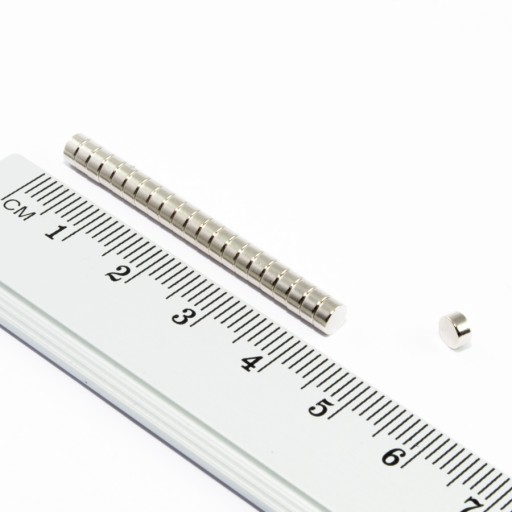 VALCOVÝ NEODYMOVÝ MAGNET 4x2 N38 SADA 50 KS