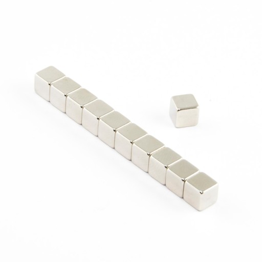 NEODYMOVÝ MAGNET TANIER 7x7x7 N38 - 8 KS