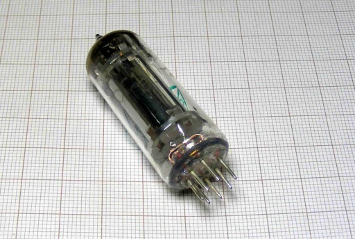Stabilizátor napätia lampy SG15P-2 (102-110V)