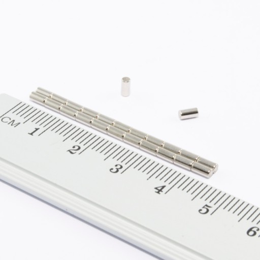 VALEC NEODYMOVÝ MAGNET 2x4 N38 SADA 75 KS