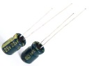 KONDENZÁTORY 22uF / 25V 5x7mm 105* NÍZKY ESR 10KS