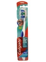 COLGATE 360 STREDNÁ ZUBNÁ KEFKA
