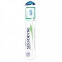 Zubná kefka Sensodyne MultiCare Soft Soft, 1 ks