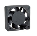 Ventilátor 12V 30x30x10 posuvný, 3 vodiče