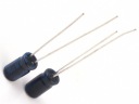 KONDENZÁTORY 10uF / 16V 4x7 105* JAMICON SH 10KS.