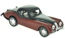 AUTO RETRO KUPÉ PAMIATKOVÉ VOZIDLO S POHONOM 18 CM
