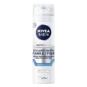 NIVEA citlivá regeneračná pena na holenie, 200 ml