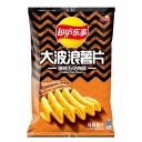 Lay's Big Wave grilované bravčové čipsy z dreveného uhlia 70g
