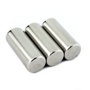 VALEC NEODYMOVÝ MAGNET 8x20 N38 SADA 3 ks