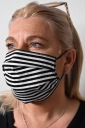 Opätovne použiteľná dvojvrstvová maska, čierne a biele pruhy