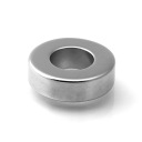 okrúhly NEODYMOVÝ MAGNET S OTVOROM 20x10x6 N38 SILNÝ