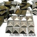 Pyramídy Thermojet Jets Grafit 7mm 100 ks