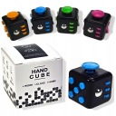 RUČNÁ KOCKA! ANTISTRESOVÉ HRAČKY FIDGET CUBE, gombíkové gombíky v ruke