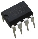 LM393 dvojkanálový analógový komparátor LM393P