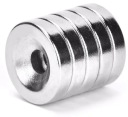 4x NEODYMIOVÝ MAGNET, OTVOR NA PEVNÚ SKRUTKU, 15x5