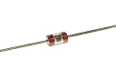 Kondenzátor 150pF/25V - axiálny - 10 ks
