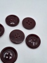 Plastový gombík, bordový, 4 dierky, 20 mm, 10 kusov