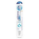 Zubná kefka Sensodyne SOFT Complete Prot