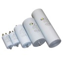 Kondenzátor 8uF 450V ŠTARTOVACÍ MAX-500V