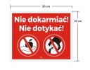Nápis NEKRMTE KONE V STAJNI