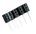 47uF 250V 47 µF 250 V (5 KS) ELEKTROLYTICKÝ KONDENZÁTOR
