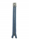Kovový zips YKK 22 cm na modré nohavice