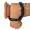 Gumička na penis a semenníky predlžuje erekciu
