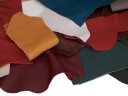 TALIANSKÁ KOŽA Z OBILOV MIX FAREB STREDNÉ KUSY 1kg SUPER KVALITA VARIUS