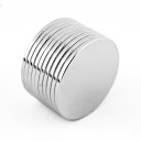 VALEC NEODYMOVÝ MAGNET 17x1 N38 SADA 10ks