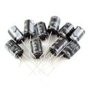 Elektrický kondenzátor 4,7uF 400V – [10ks]