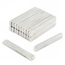 NEODYMOVÝ MAGNET 25x3,5x2 N38 - 20 KS