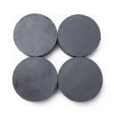 VALCOVÝ FERITOVÝ MAGNET 45x10 - 4 KS