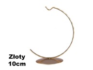 Zlatý vešiak predstavuje 10 cm guľôčkovú cetku