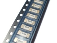 BSMD-S10A SMD keramická poistka 10A 10ks