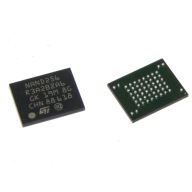 Flash pamäť 256Mbit NAND256R3A VFBGA55 STM x2
