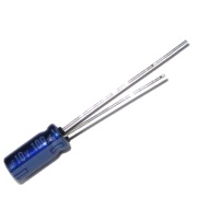 Elektrolytický kondenzátor 100uF/10V Panason. x15