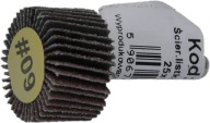 MONTOVANÉ KLAPOVÉ KOLIESKO 30x15x6mm P60