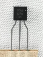 KSA992 s nízkou hlučnosťou 120V 50mA (20 kusov)