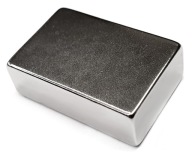 Neodymový silný tanierový magnet 15x10x20 N45 magnety 1 ks.