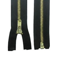 KOVOVÝ Zips 75 ČIERNA