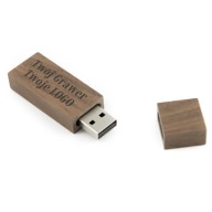 Drevený prívesok Tmavé drevo - Orech 2 GB USB 2.0 + GRAVÍROVANIE LOGA